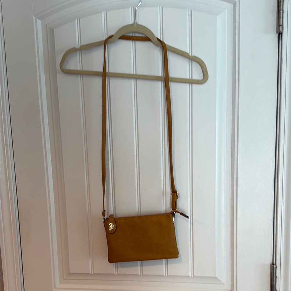 Elegant Tan Crossbody Bag